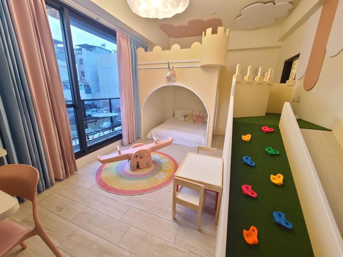 Sunlight Forest Homestay Tainan Dış mekan fotoğraf