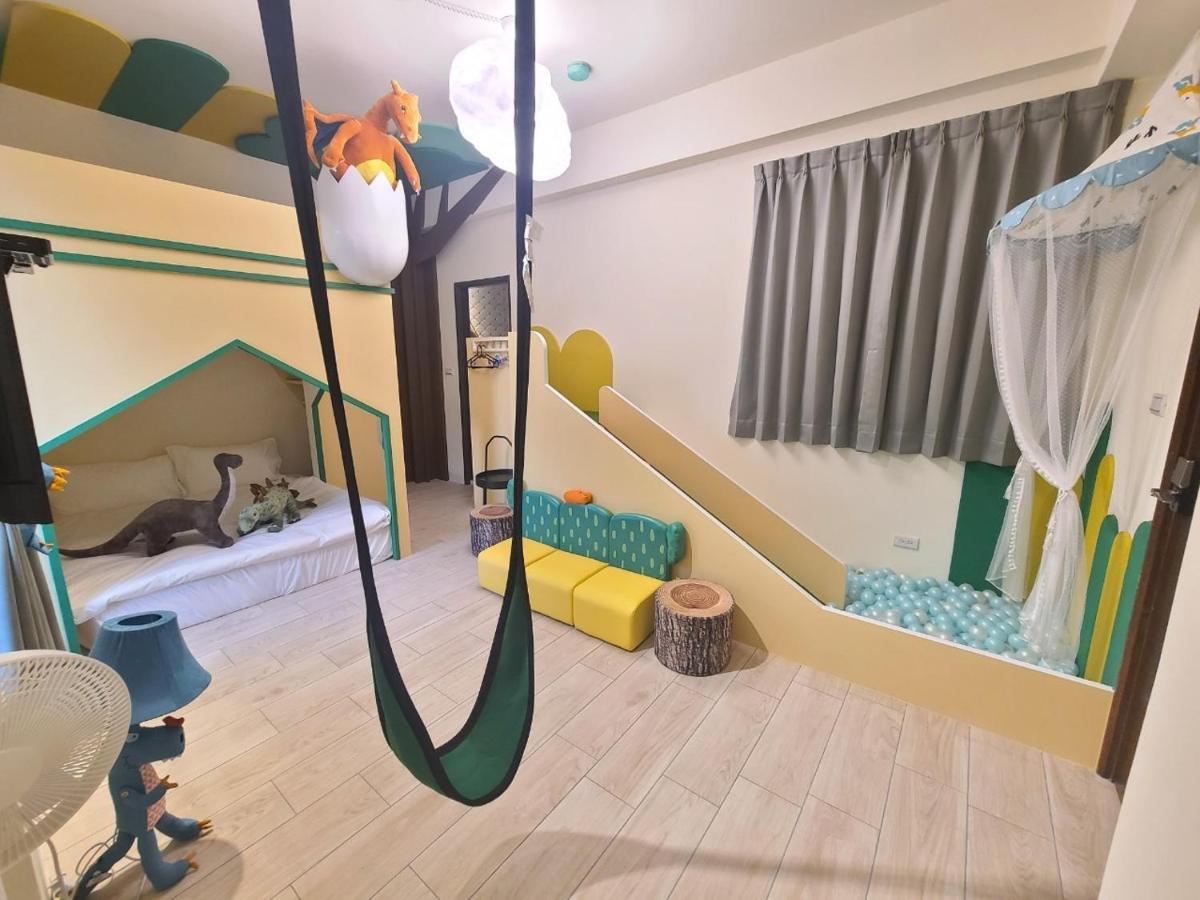 Sunlight Forest Homestay Tainan Dış mekan fotoğraf