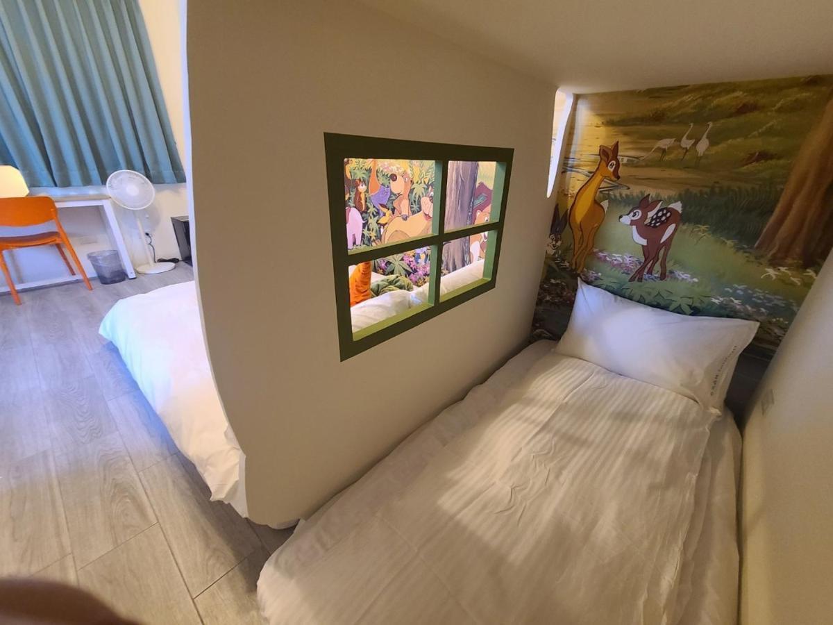 Sunlight Forest Homestay Tainan Dış mekan fotoğraf