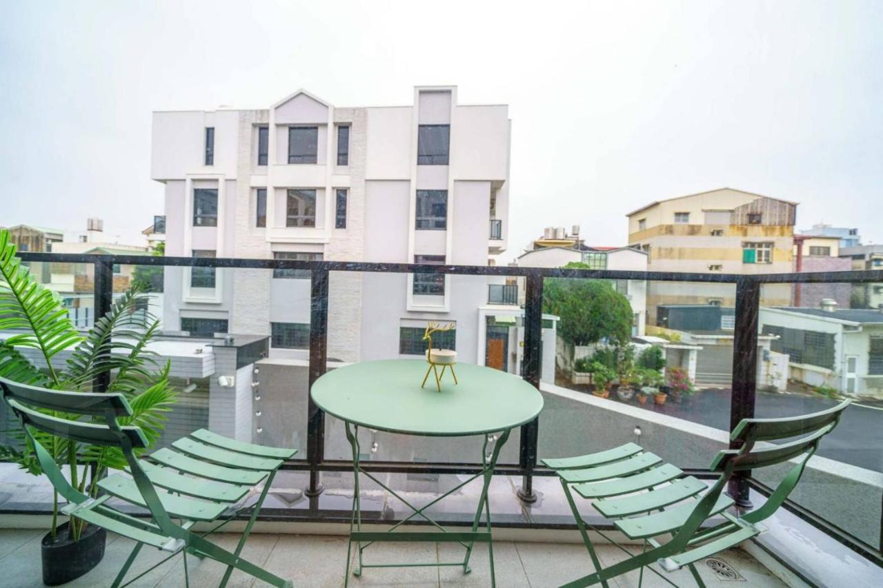 Sunlight Forest Homestay Tainan Dış mekan fotoğraf