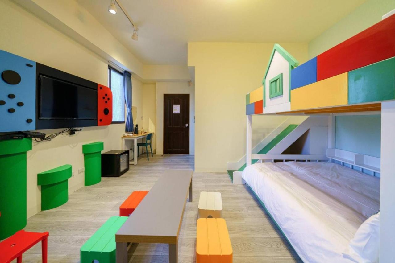 Sunlight Forest Homestay Tainan Dış mekan fotoğraf