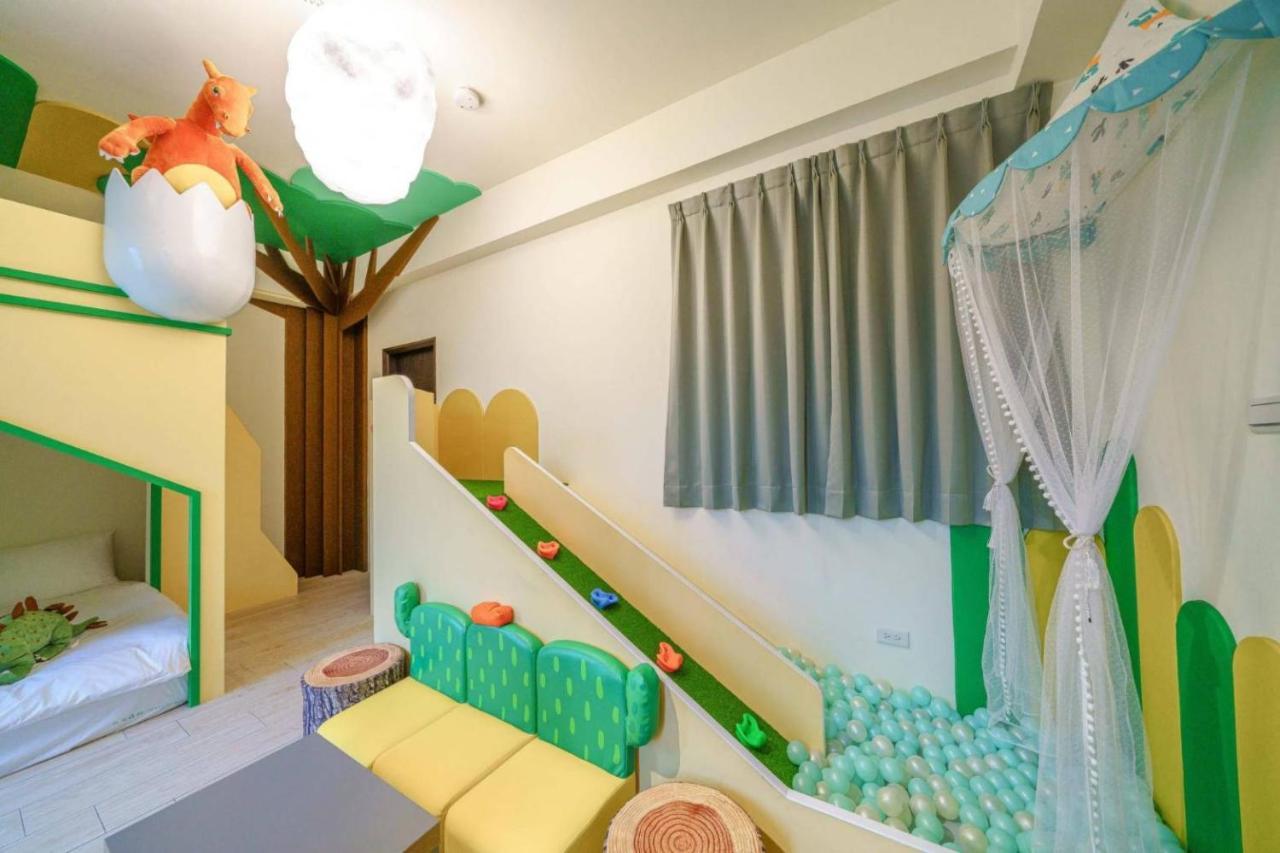 Sunlight Forest Homestay Tainan Dış mekan fotoğraf